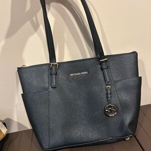 Michael Kors Tote